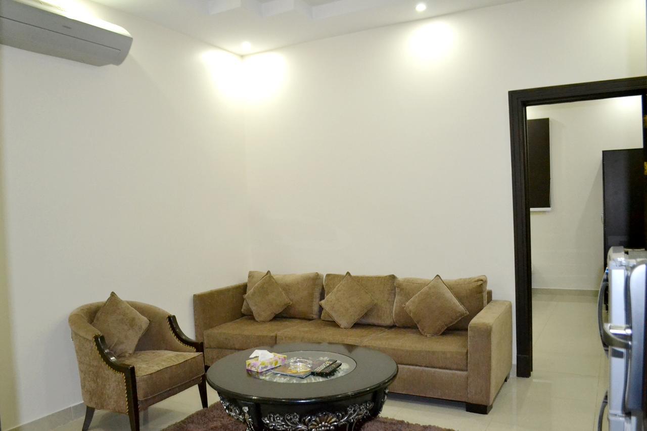 الخربوش للشقق المخدومة Hafar Al-Batin Exterior photo